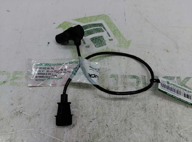 Czujnik położenia wału korbowego 0281002138 OPEL