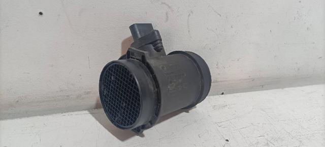 Czujnik przepływu powietrza, przepływomierz powietrza M.A.F. 0281002403 VAG