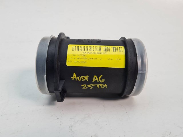 Czujnik przepływu powietrza, przepływomierz powietrza M.A.F. 0281002403 VAG