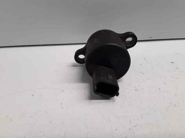 Zawór regulacji ciśnienia (zawór redukcyjny pompy wtryskowej) System Common-Rail Renault Espace 3 JE