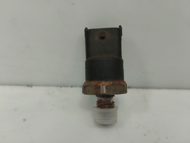 Czujnik ciśnienia paliwa 0281002522 RENAULT