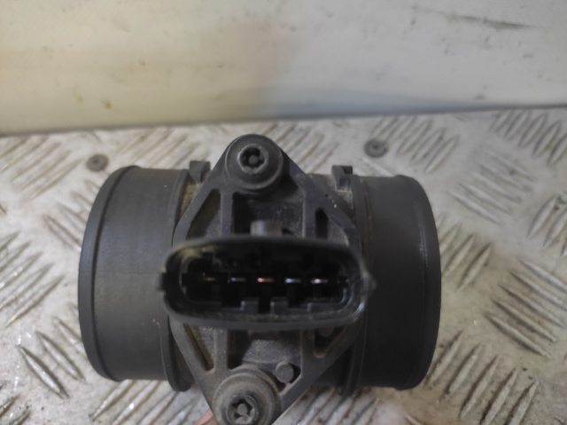 Czujnik przepływu powietrza, przepływomierz powietrza M.A.F. 0281002620 OPEL