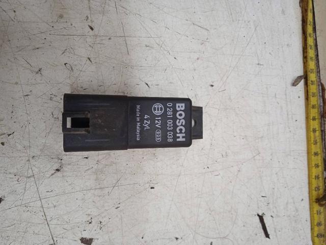 Przekaźnik świec żarowych 0281003038 VAG