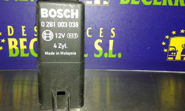 Przekaźnik świec żarowych 0281003038 VAG