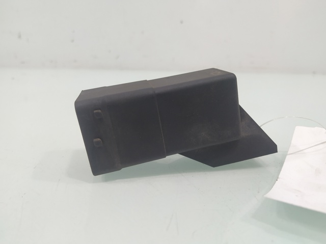 Przekaźnik świec żarowych 0281003039 IVECO