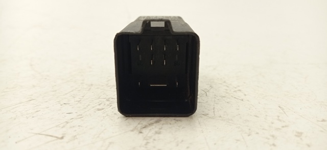 Przekaźnik świec żarowych Chevrolet Nubira