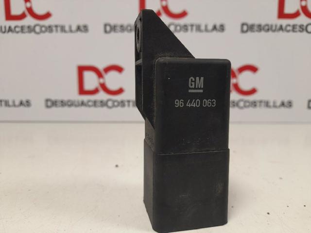 Przekaźnik świec żarowych Chevrolet Nubira