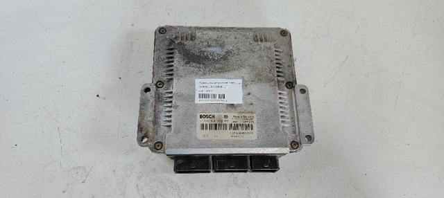 Sterownik silnika 0281010819 RENAULT