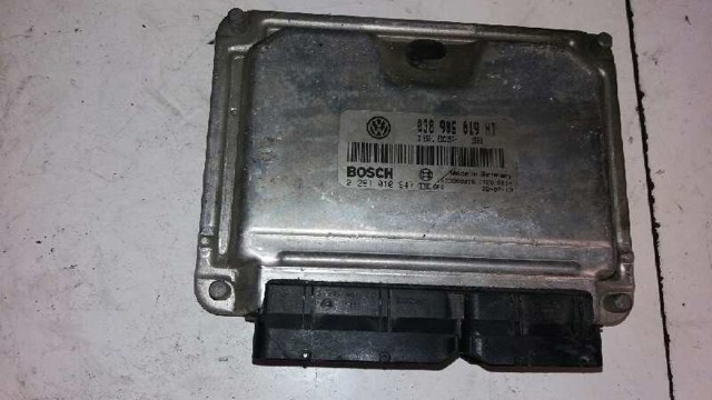 Sterownik silnika 0281010947 VAG