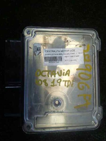 Sterownik silnika 0281013238 VAG