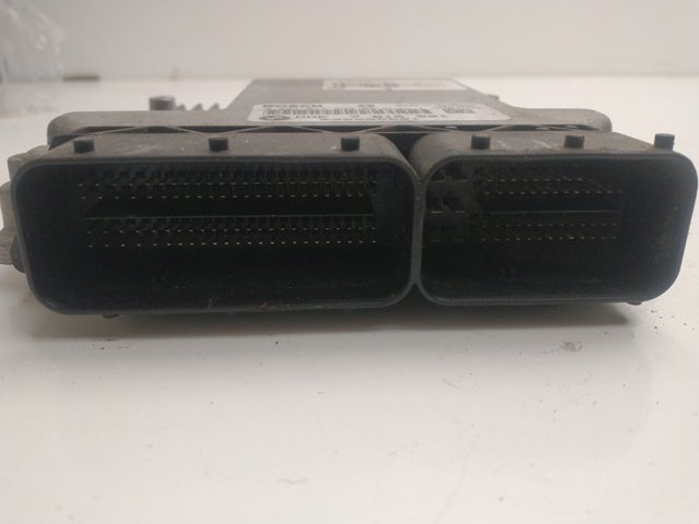 Sterownik silnika 0281014239 BMW