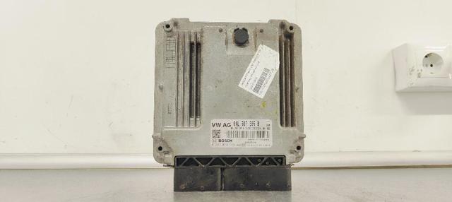 Sterownik silnika 0281018510 VAG