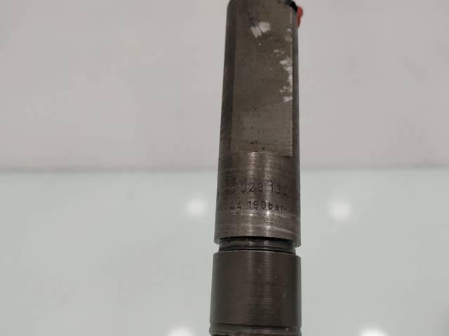 Wtryskiwacz paliwa 028130201T VAG