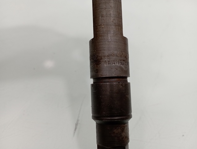 Wtryskiwacz paliwa 028130201T VAG