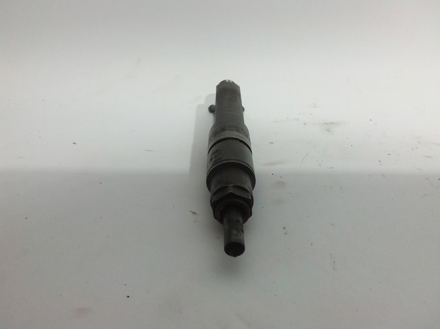 Wtryskiwacz paliwa 028130201T VAG