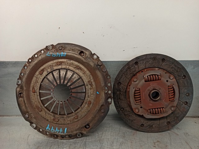 Tarcza sprzęgła 028141035B VAG
