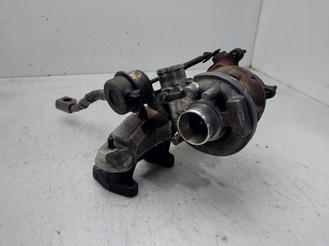 Turbina 028145702 VAG