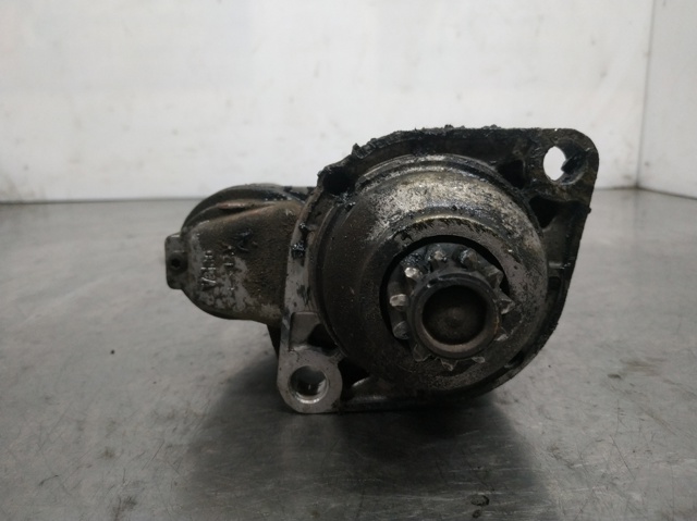 Rozrusznik 02A911024B VAG