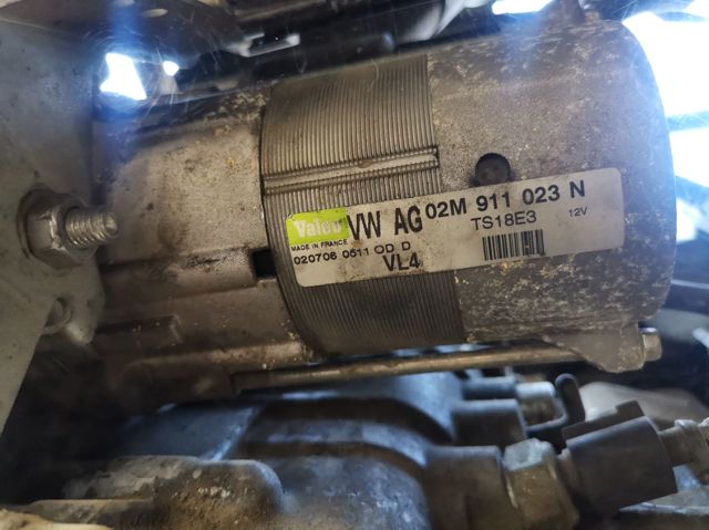 Rozrusznik 02M911023N VAG