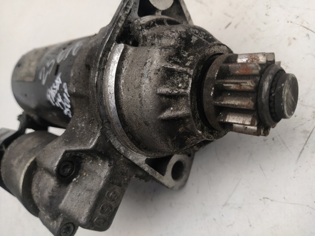 Rozrusznik 02M911024C VAG