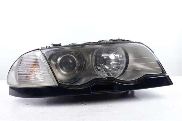 Reflektor prawy 0301089276 BMW