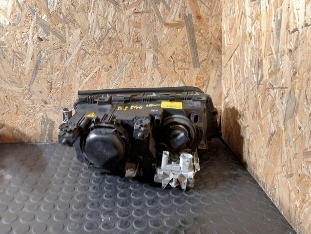 Reflektor lewy 0301177271 BMW