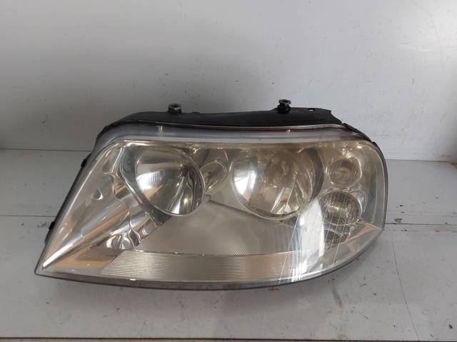 Reflektor lewy 0301182201 VAG