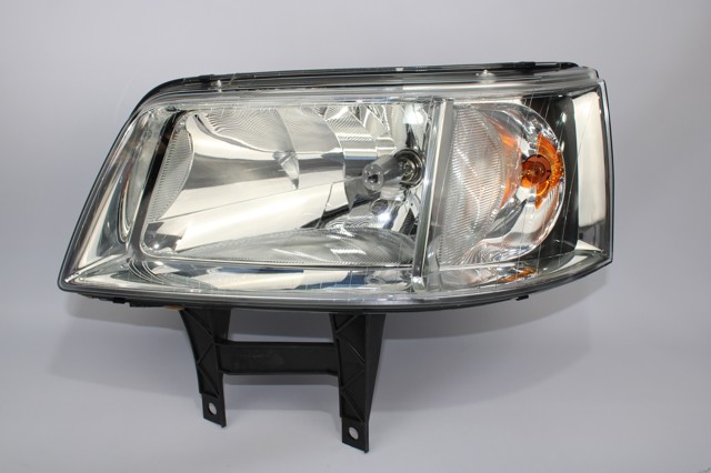 Reflektor lewy 0301191301 VAG