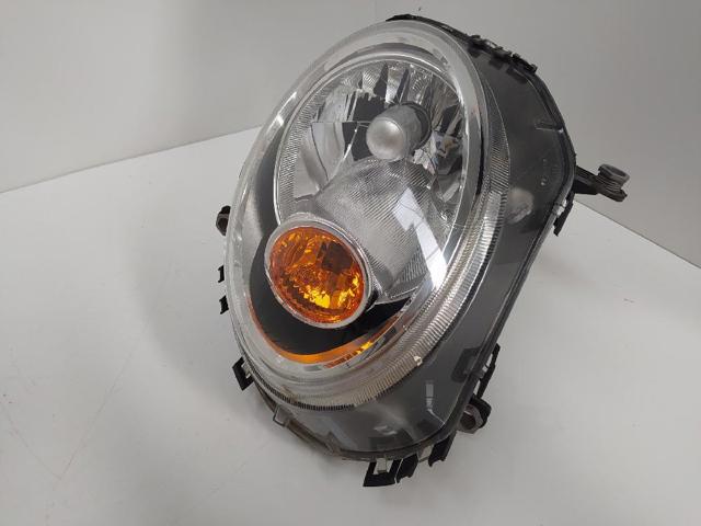Reflektor prawy 0301225302 BMW