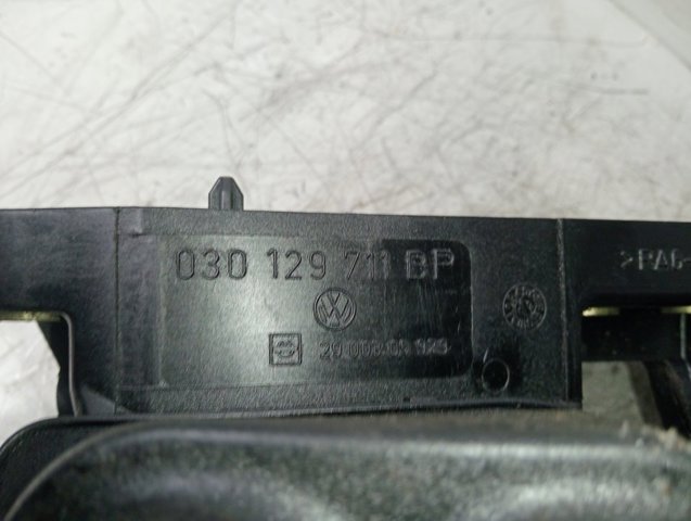 Kolektor ssący Volkswagen Polo 3 6N2