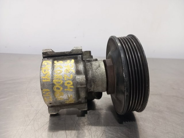 Pompa wspomagania hydraulicznego kierownicy 030145157 VAG