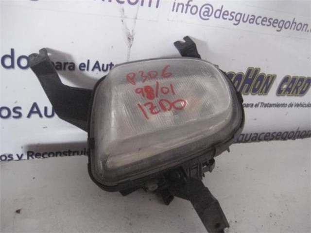 Lampa przeciwmgielna lewa 0305053001 PEUGEOT