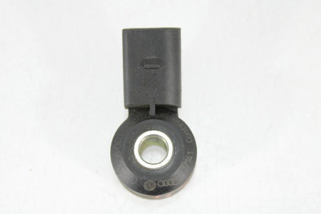 Czujnik stukowy (czujnik spalania stukowego) 030905377D VAG