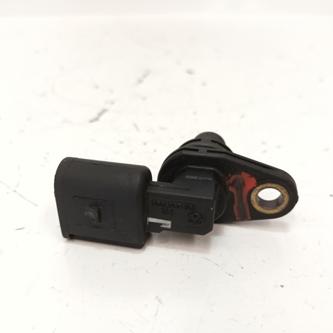 Czujnik położenia wałka rozrządu 030907601 VAG