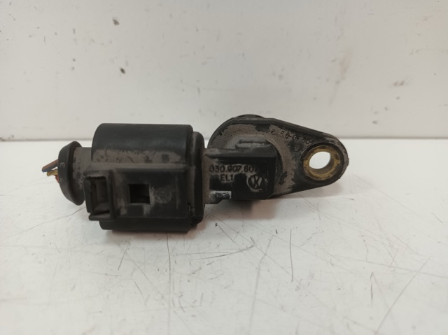 Czujnik położenia wałka rozrządu 030907601 VAG
