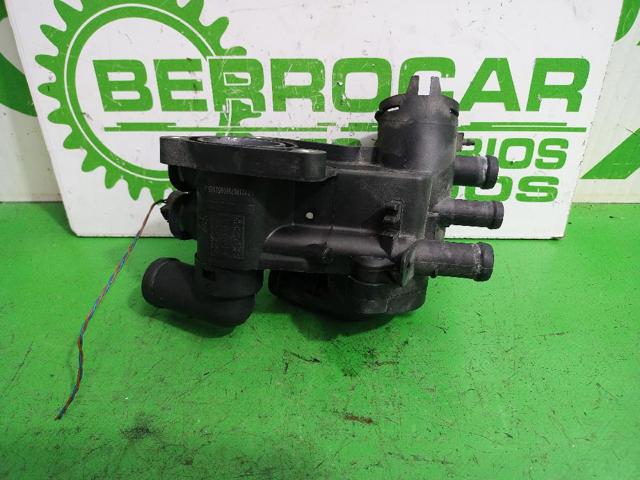 Obudowa termostatu 032121111AP VAG