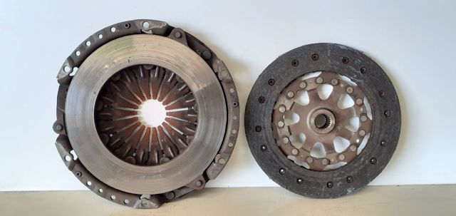 Tarcza sprzęgła Audi A8 4D2, 4D8