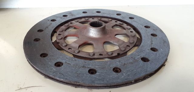 Tarcza sprzęgła Audi A8 4D2, 4D8