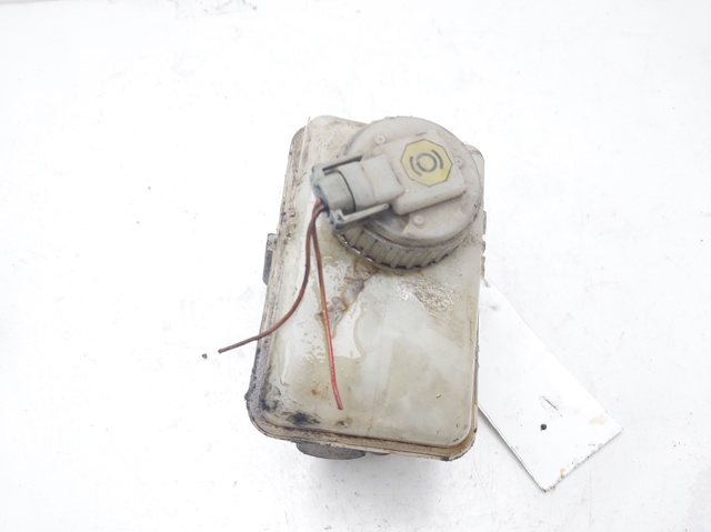 Główny cylinder hamulców 03492467 OPEL