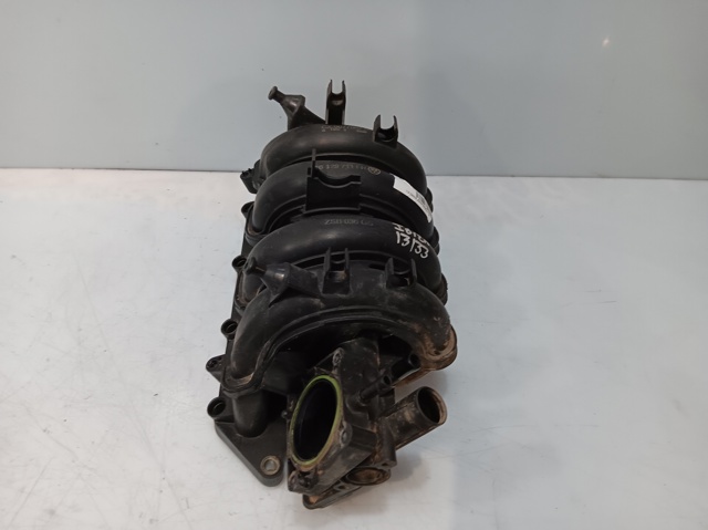 Kolektor ssący Volkswagen Polo 4 9N, 9A