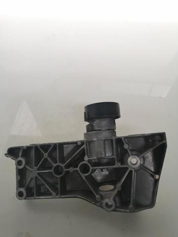 Wspornik alternatora Audi A2 8Z0