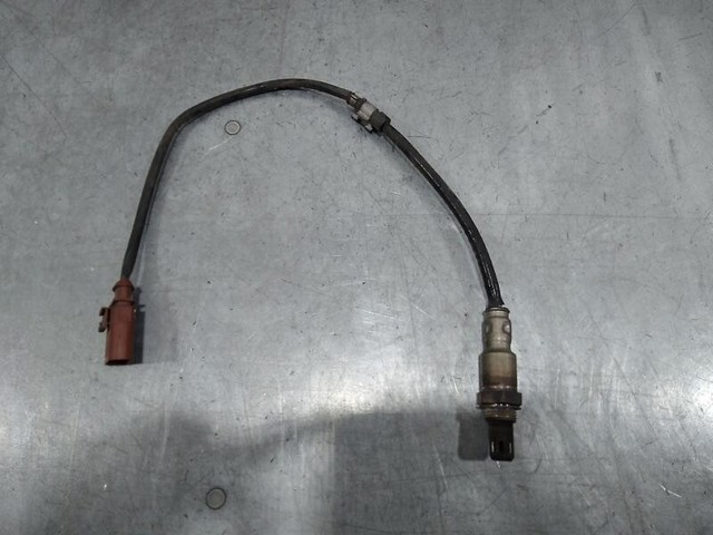 Sonda lambda czujnik tlenu przed katalizatorem lewy 036906262 VAG