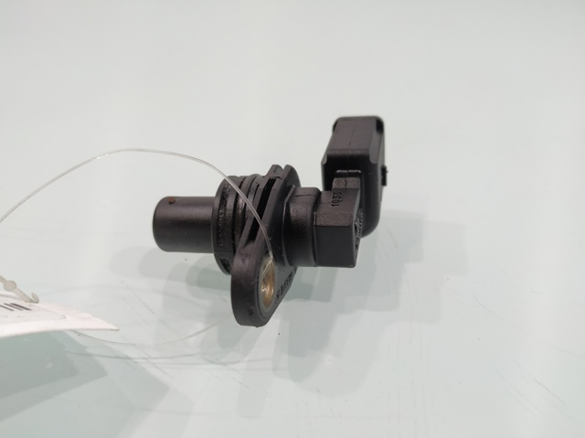 Czujnik położenia wałka rozrządu 036907601D VAG