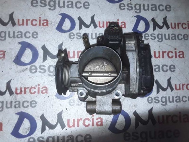 Przepustnica, komplet 037133064D VAG