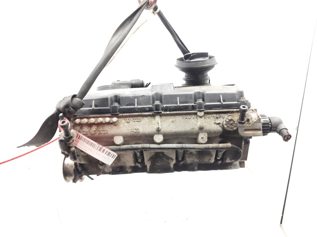 Głowica cylindrów 038103373R VAG