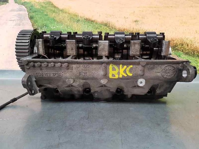 Głowica cylindrów 038103373R VAG