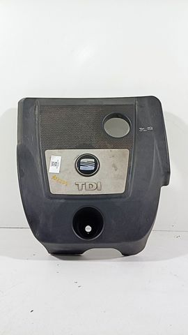 Pokrywa silnika dekoracyjna do Volkswagen Golf 1J1