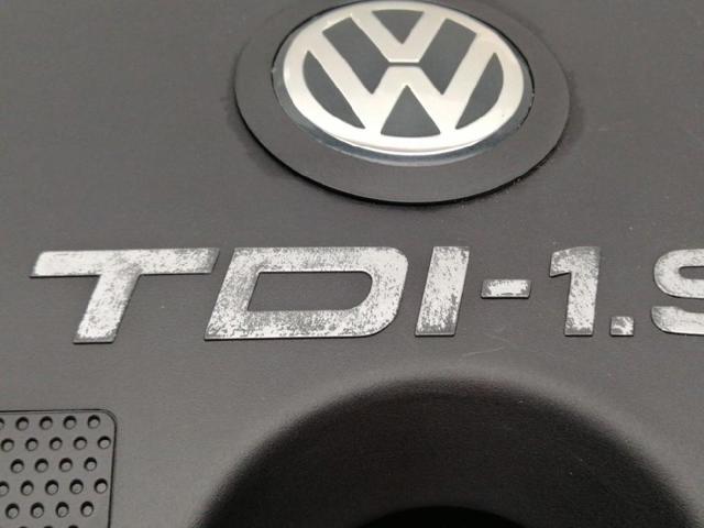 Pokrywa silnika dekoracyjna Skoda Octavia 1U2