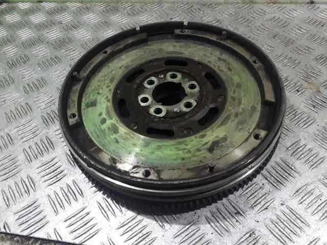 Koło zamachowe silnika 038105266AN VAG