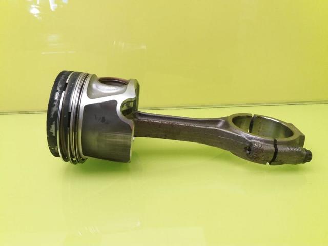038105401J VAG